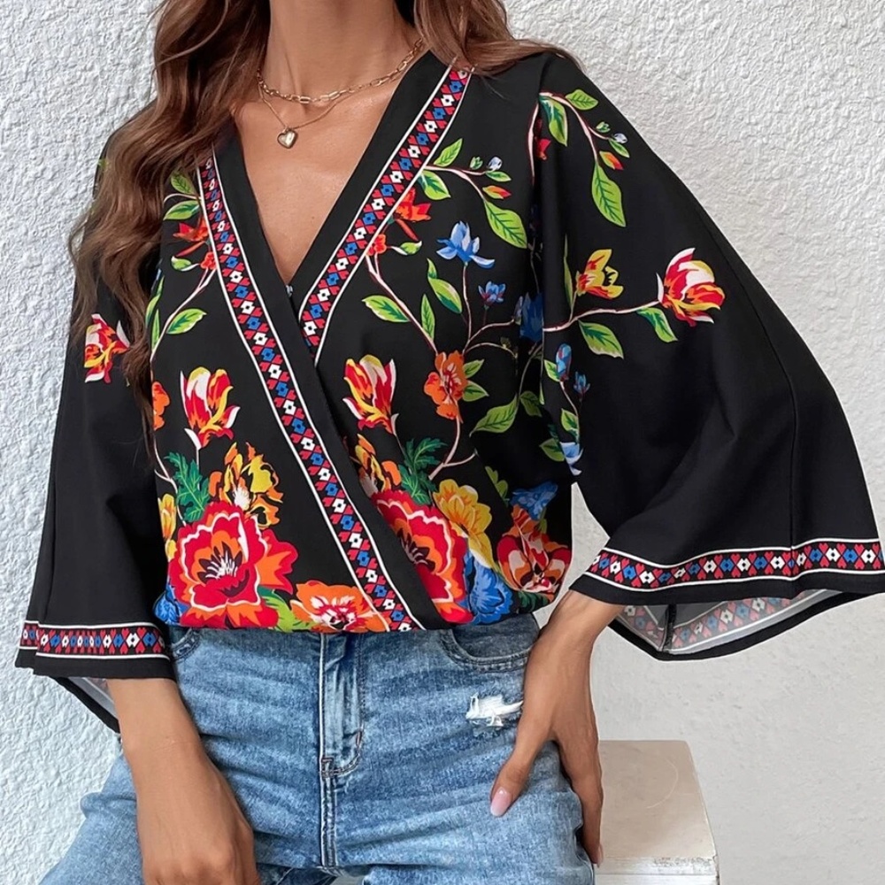 Boho Floral Print Kimono Sleeve Blouse - Picture 2 of 8